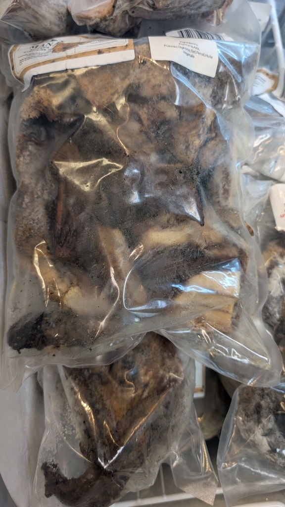 Poulet Fumé Découpé
